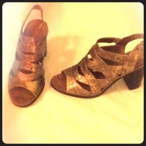 Aerosole gladiator shoes